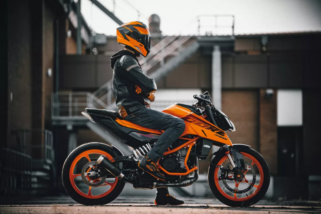 KTM 390 Duke, 2024 motorcycle, motorbike launch, KTM 390 Duke motorbike