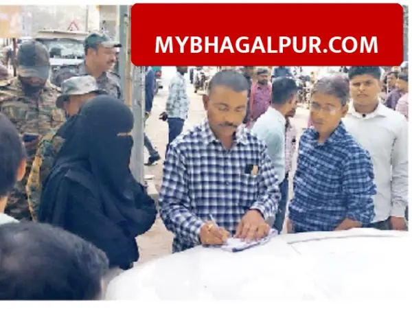 भागलपुर में सड़क पर गाड़ी खड़ी करने वालों की शामत, नगर निगम ने 23 गाड़ियां जब्त कर वसूला 45 हजार जुर्माना